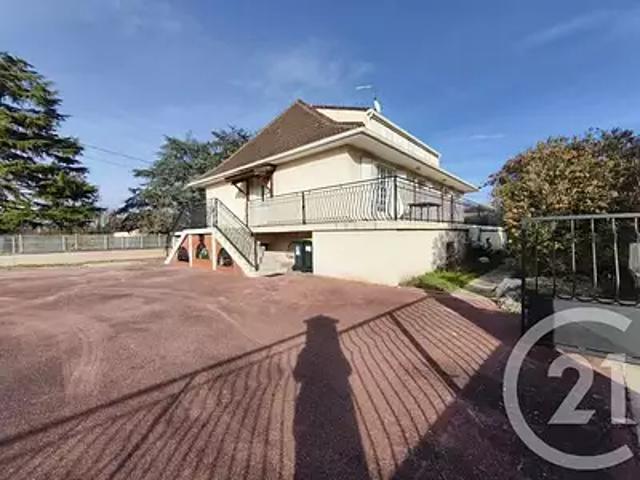 Mions 69780 Achat / Vente maison 10 pièces t10
