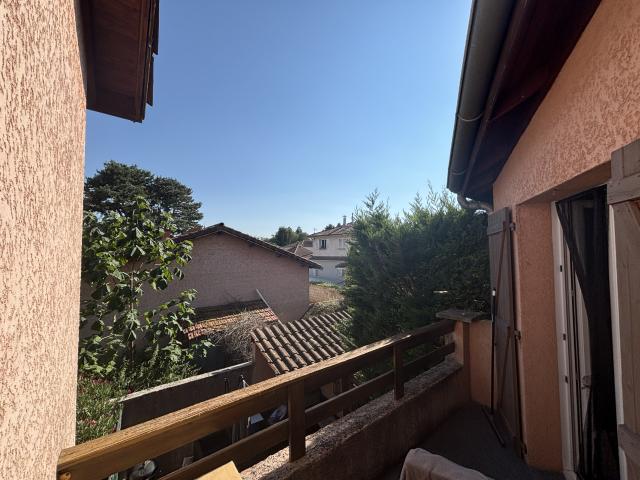 Mions centre Maison T3 de 63 m2 avec jardin