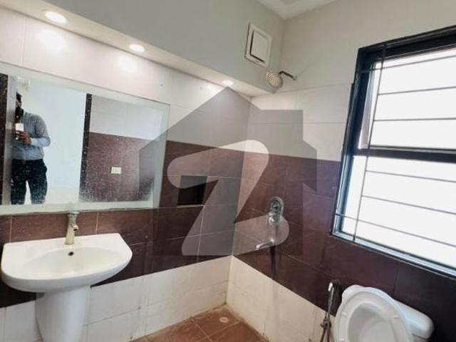 Mian brothers offer defence phase 5 top located luxury 10 marla house with specious 4 bedrooms for sale almost final 5,25,00,000 {original pictures} DHA Phase 5