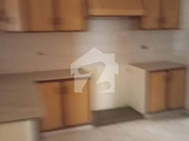 Mian Brother's Offer DHA Pheas 4 12Marla House For Rent