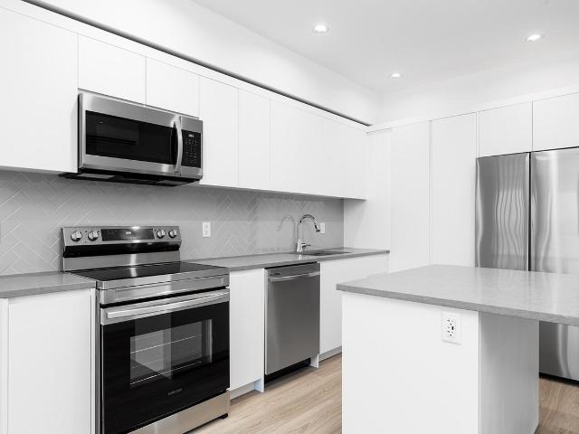 Midtown 3 Bedroom Apartment for Rent at 1960 Underhill St, Kelowna, BC V1X 0C4 Baron Road
