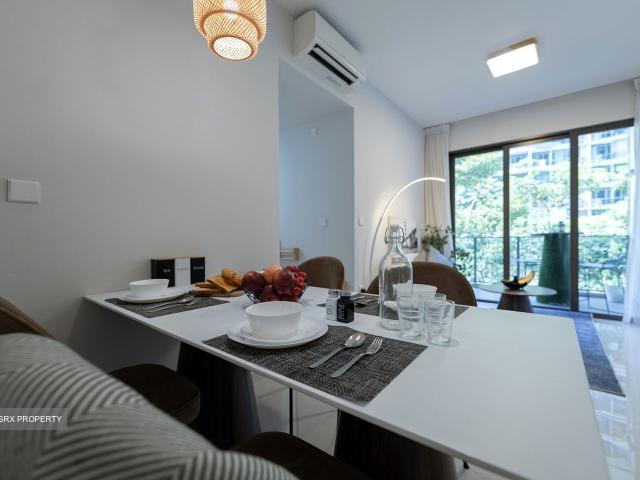 Midwood D23, Condominium