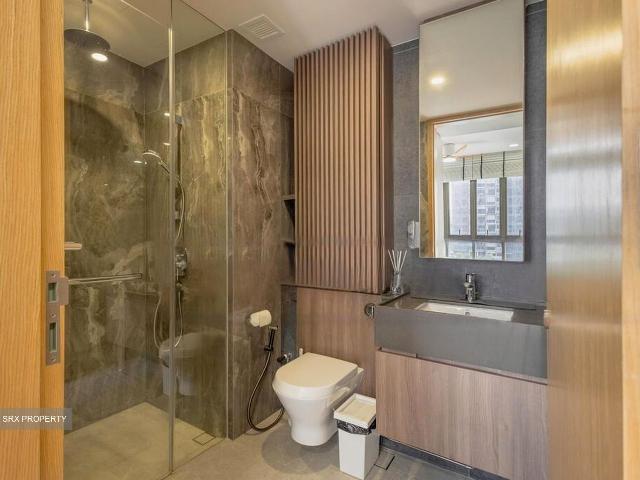 Midwood D23, Condominium