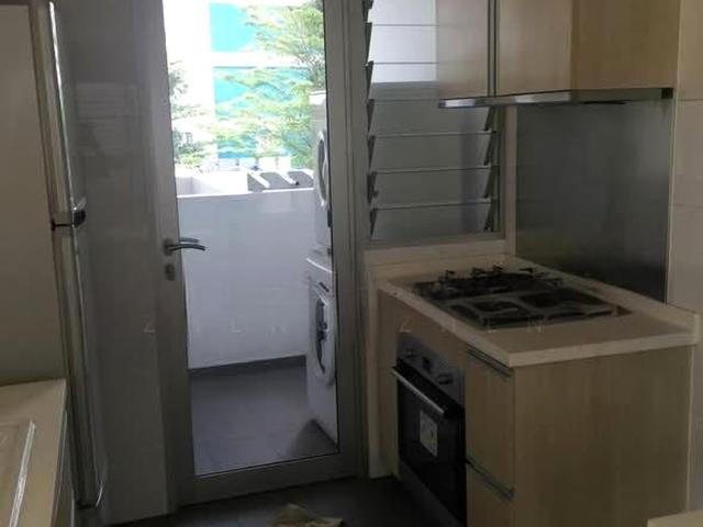 Midwood D23, Condominium