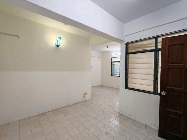 Mid floor corner unit minimally furnished repainted well maintained