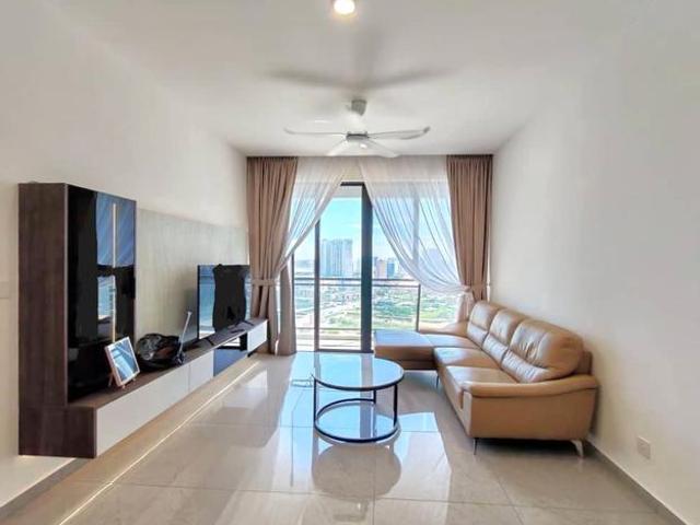 Mid floor city sea view fully furnished movein condition
