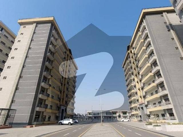 Corner west open prime location flat sec j available for sale in askari v malir cantt