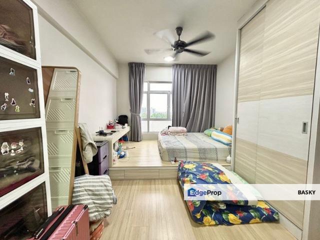 Midas Perling Apartment
