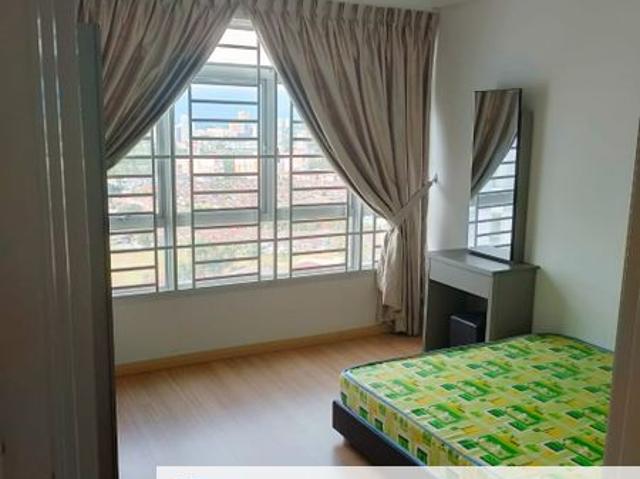 Midas Perling Apartment
