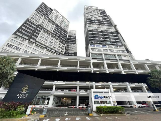 Midas Perling Apartment
