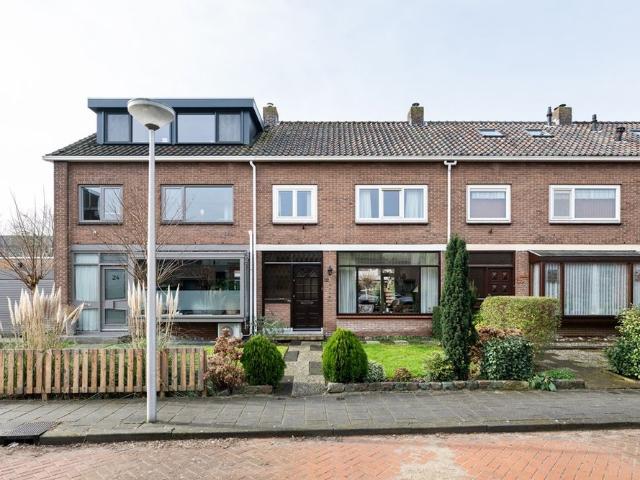 Middenmolensingel, 22, 2912PK, Nieuwerkerk Aan Den Ijssel, Zuid Holland 2912PK