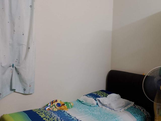 Middle and master room