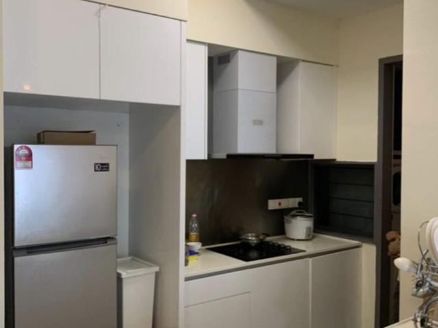 Middle Balcony Room | Fully Furnished | WiFi Included | Mixed Unit | Near Mid Valley