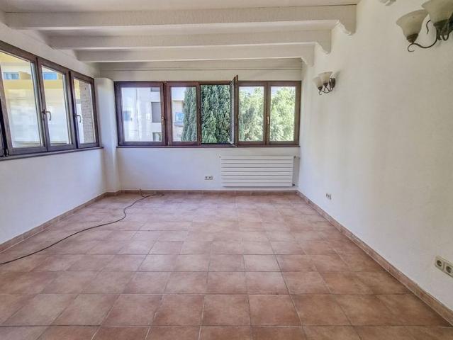 Middle Floor Apartment · Marbella