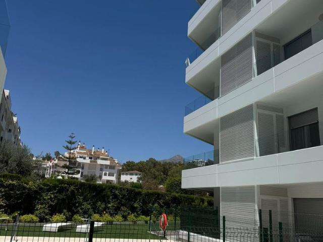 Middle Floor Apartment · Nueva Andalucía