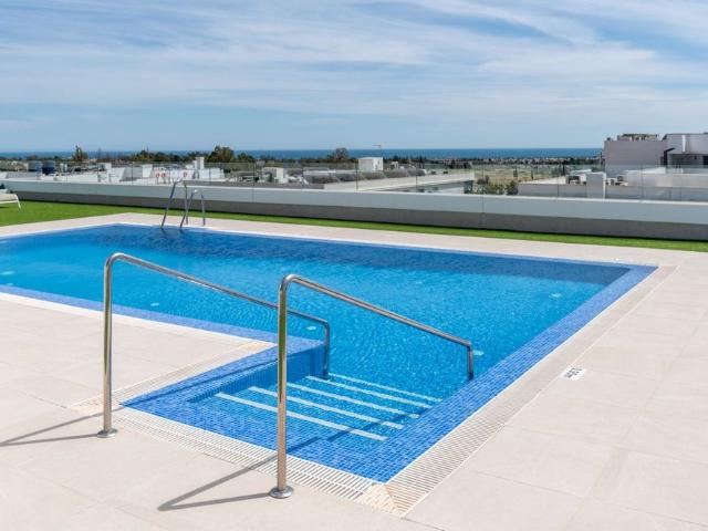 Middle Floor Apartment · Nueva Andalucía