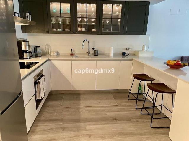 Middle Floor Apartment · Benahavís
