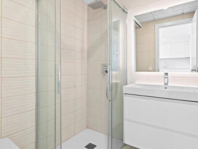 Middle Floor Apartment · Elviria