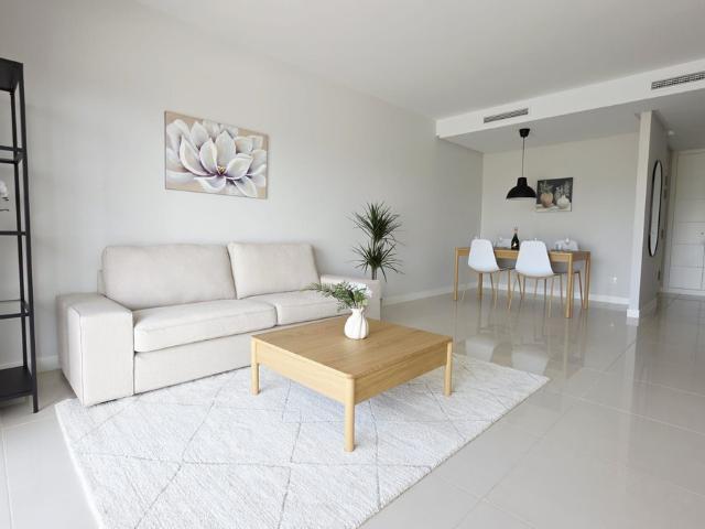 Middle Floor Apartment Estepona