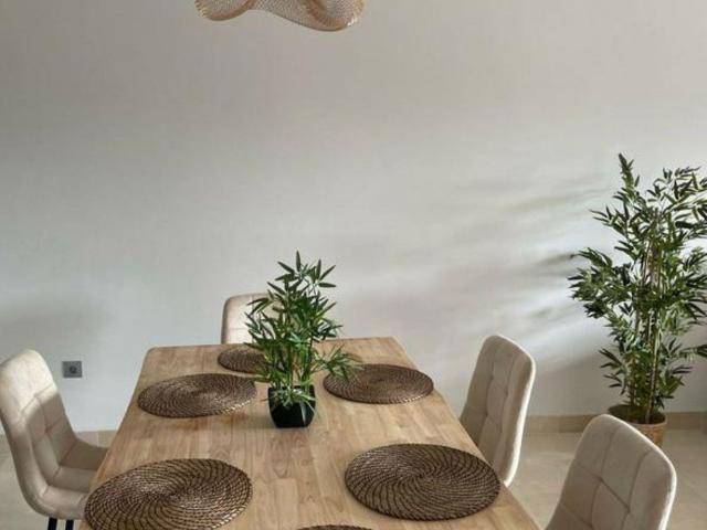 Middle Floor Apartment · Estepona