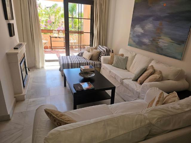 Middle Floor Apartment · Hacienda Del Sol
