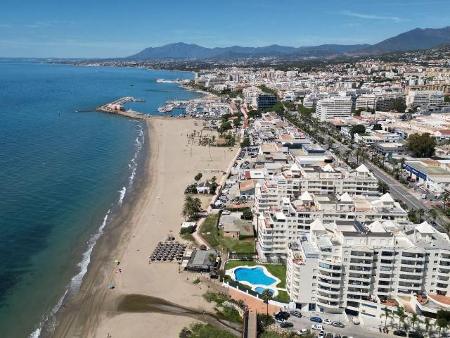 Middle Floor Apartment in Marbella