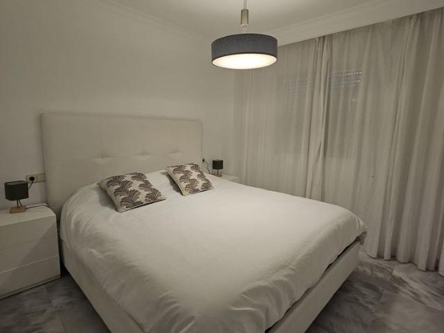 Middle Floor Apartment in Nueva Andalucía