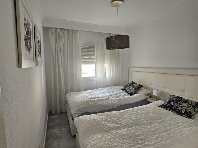Middle Floor Apartment in Nueva Andalucía