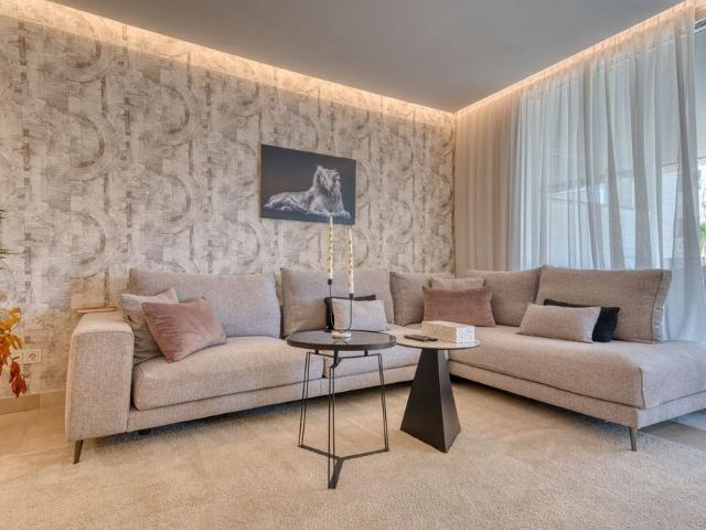Middle Floor Apartment in Nueva Andalucía