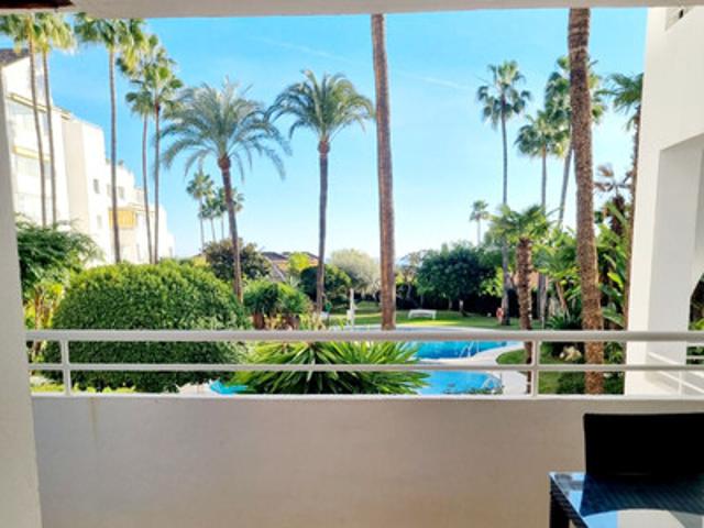 Middle Floor Apartment in Atalaya