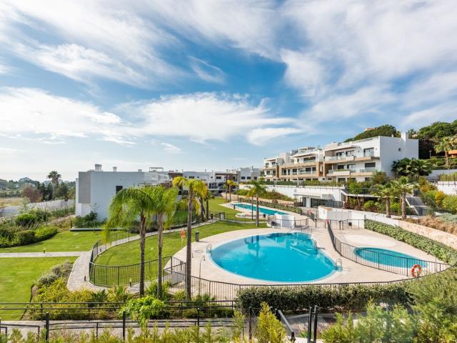 Middle Floor Apartment in Atalaya Isdabe
