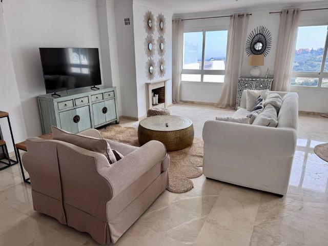 Middle Floor Apartment in La Mairena