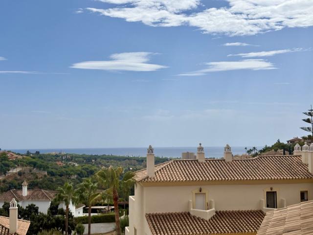 Middle Floor Apartment in Elviria