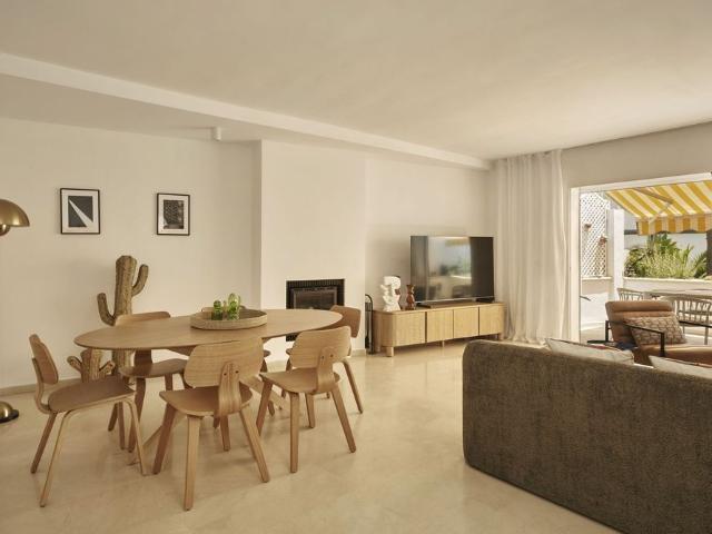 Middle Floor Apartment in Estepona