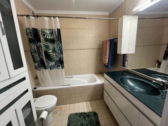 Middle Floor Apartment in Estepona