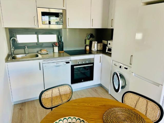 Middle Floor Apartment in Estepona