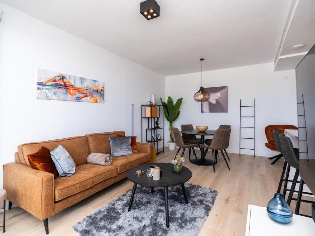 Middle Floor Apartment in Estepona