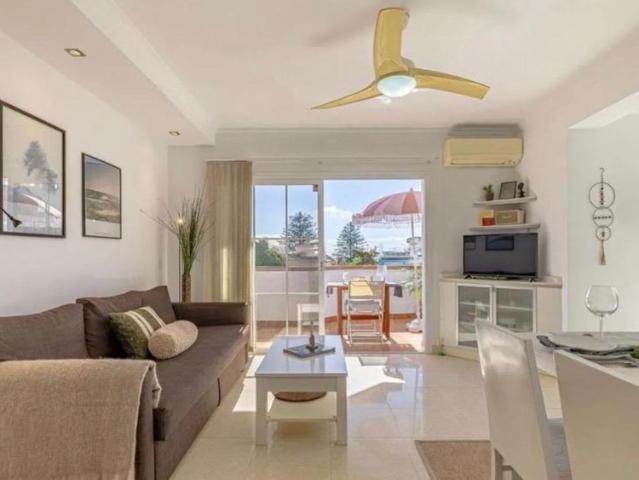Middle Floor Apartment in Estepona