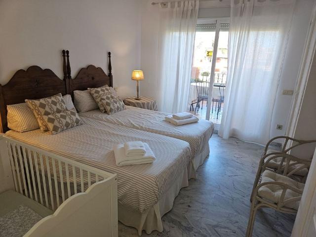 Middle Floor Apartment in Guadalmina Baja