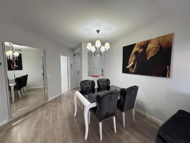 Middle Floor Apartment in La Campana