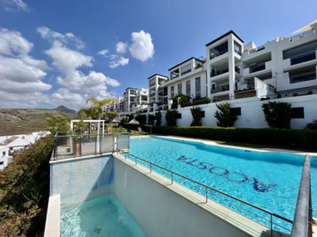 Middle Floor Apartment in Los Flamingos