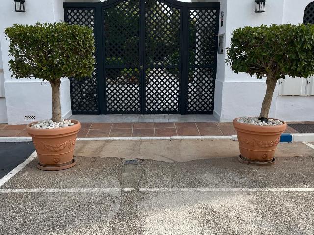Middle Floor Apartment in Puerto Banús