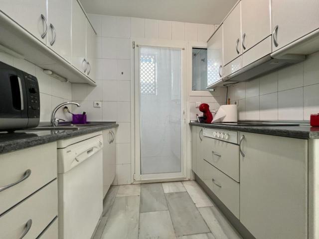 Middle Floor Apartment in Puerto Banús