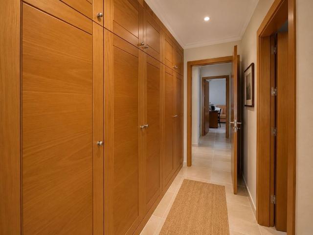 Middle Floor Apartment in Selwo