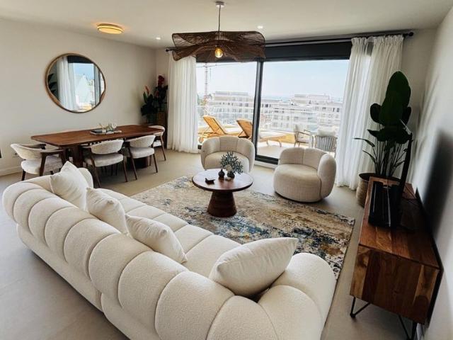 Middle Floor Apartment in Selwo