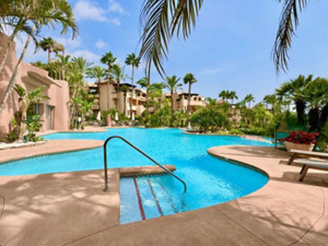 Middle Floor Apartment in Sierra Blanca