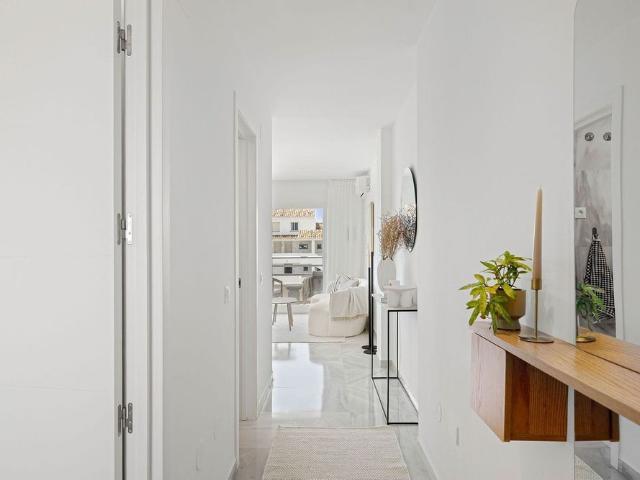 Middle Floor Apartment · Riviera Del Sol