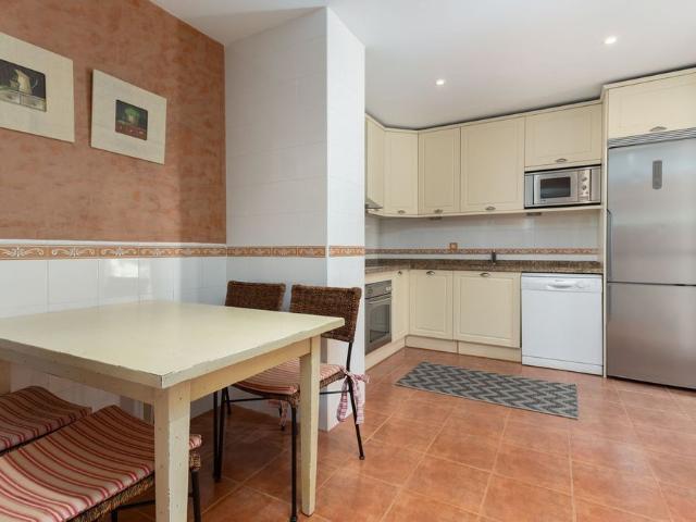 Middle Floor Apartment · San Pedro De Alcántara