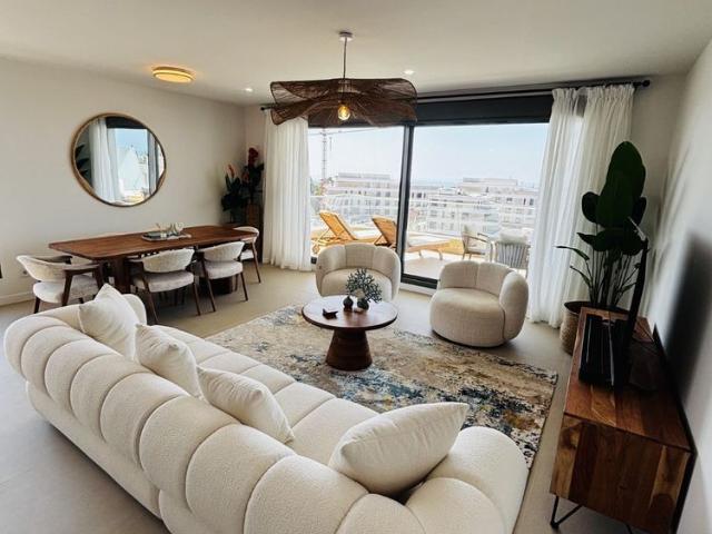 Middle Floor Apartment · Selwo