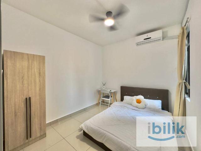Middle Queenbedroom {3mins walk MRT} Female Damansara Damai One Damansara Condo Muslim Friendly Ativo Plaza Bandar Utama